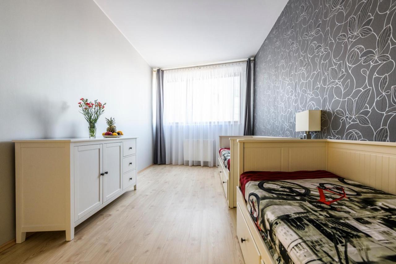 Ajk Apartament W Sea Towers グディニャ エクステリア 写真